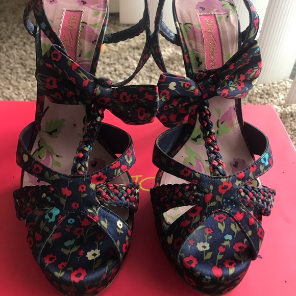 betsey johnson satin shoes